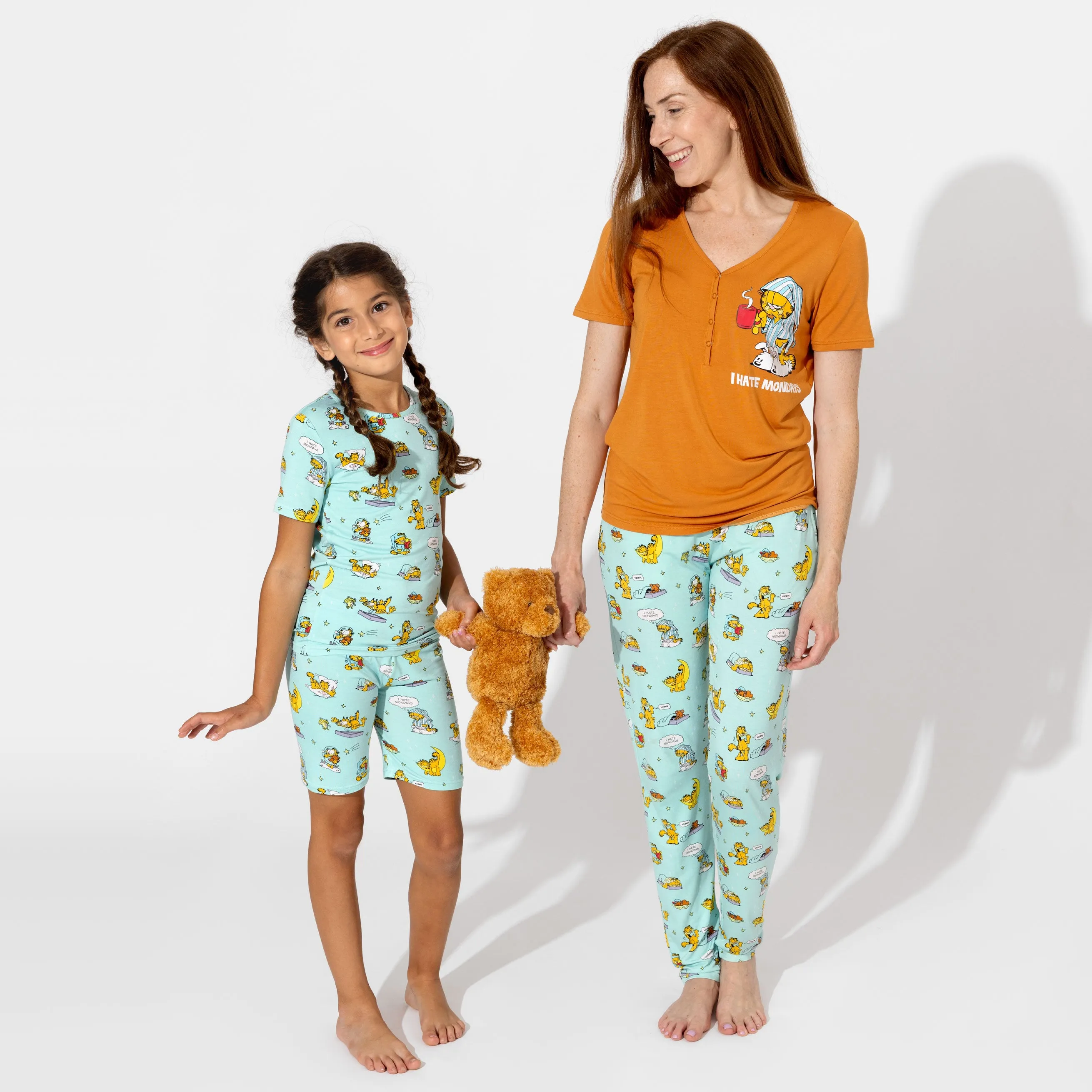 Bellabu Bear Women's 2 piece Short Sleeve PJ Set - Garfield Lazy Mondays