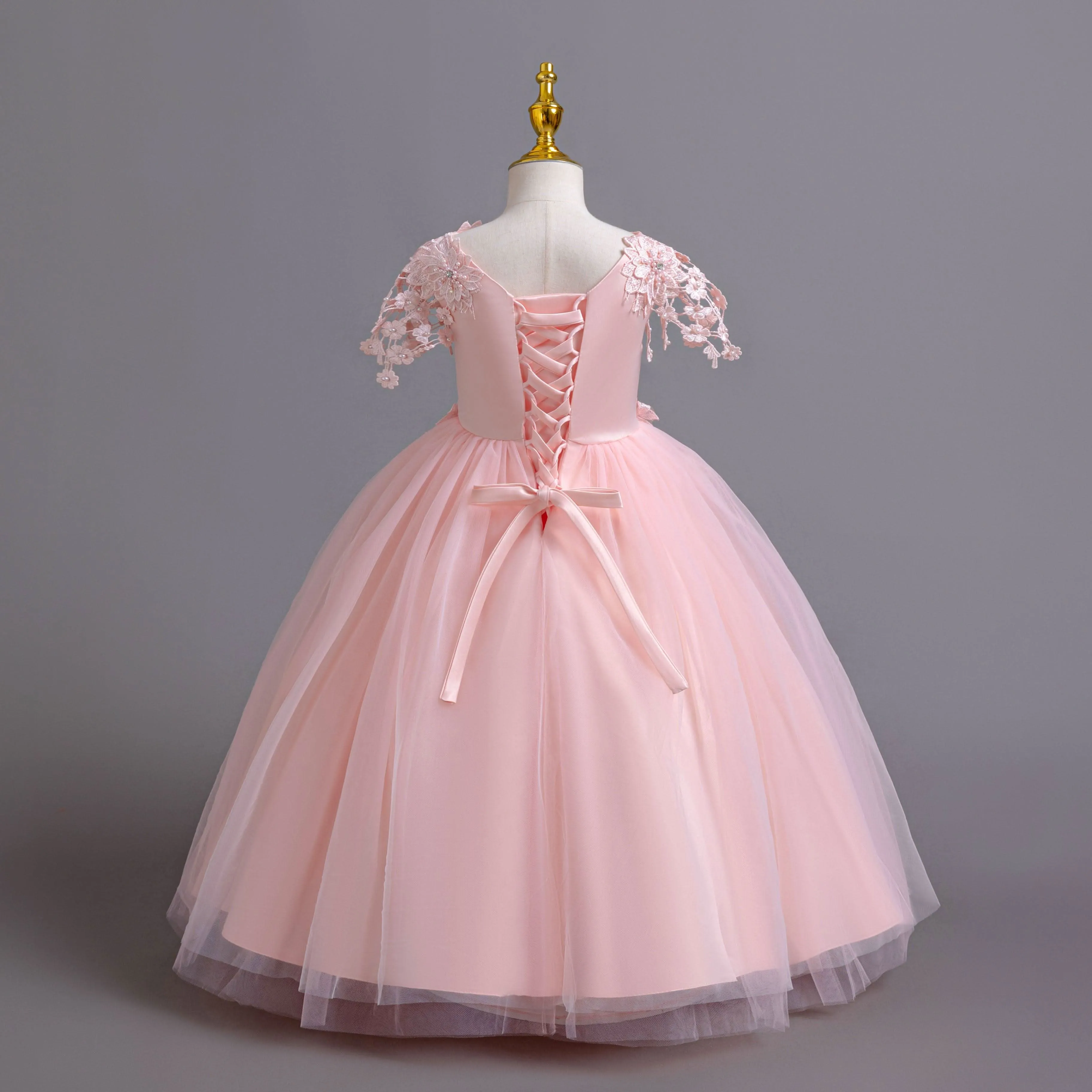 Children's embroidered fashion dress