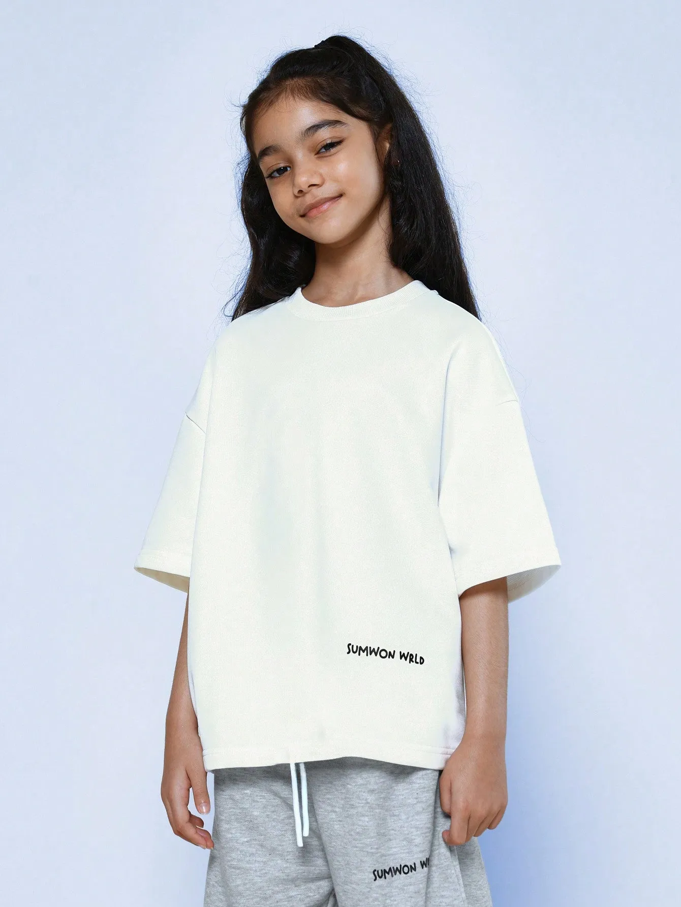 Tween Girls Oversized Fit Tee With NYC Letter & Butterfly Graphic Print And Straight Fit Jogger 2 Piece Set